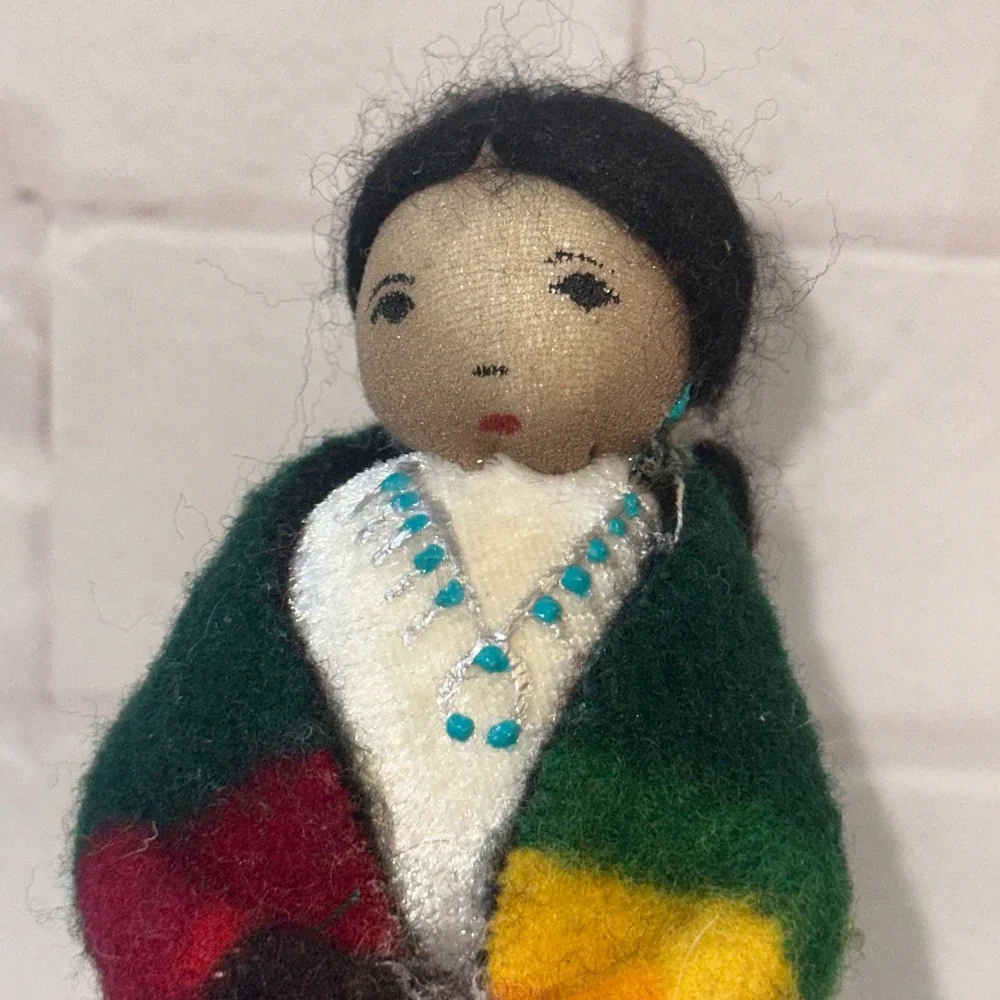 Vintage Native American Style Cloth Doll Wool Felt Rainbow Blanket Beaded 5in